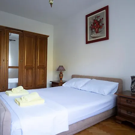 Bella Apartment *