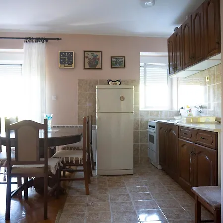 Apartment Bella *